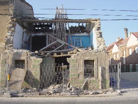 Casa en la Ctra de Laguardia ,numeracin de piedras para su rehabilitacin - Foto: Fede