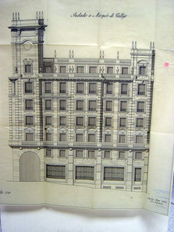 Proyecto: Mayo de 1945 del Arquitecto Agapito del Valle, para la Compañía Seguros Aurora